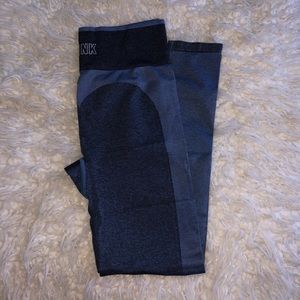 Victoria’s Secret PINK leggings